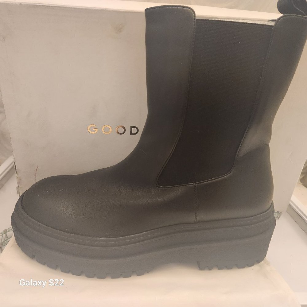 Good American Womens Booties Chunky Combat Black Leather Sz 7.5 NEW GAO36V-X